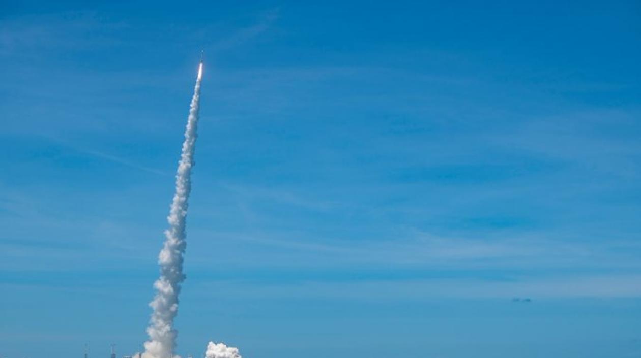 Lanzan desde EE.UU. un satélite que alerta sobre el envío de misiles