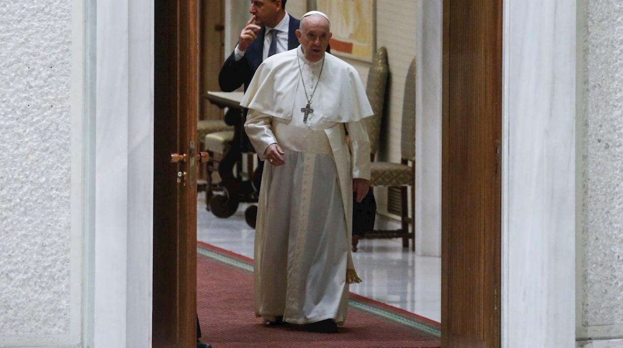 Es un "deber imprescindible" proteger a los jóvenes de abusos: Papa Francisco