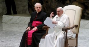 Tratamientos sanitarios justos y eficaces para enfermos de Sida, pidió el Papa